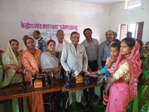 कांग्रेस सरकार सर्वहारा वर्ग के भलाई का काम कर रही - आर.एन.वर्मा