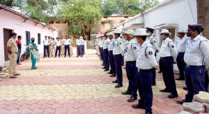 *लॉकडाउन का सख्ती से पालन कराने सरहदी नाकाबंदी प्वाइंटों में तैनात किया गया पुलिस बल