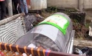 'पापा, प्&zwj;लीज जल्&zwj;दी आइए', मौत के करीब पहुंचे यूपी के युवा किसान ने अस्&zwj;पताल से किया था फोन