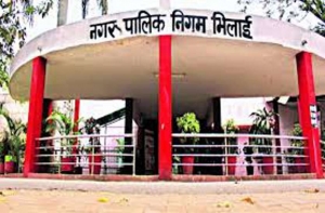 शहर के 13 तालाबों में प्रतिमा विर्सजन की व्यवस्था, निगम उपायुक्त अशोक द्विवेदी ने लिया व्यवस्था का लिया जायजा