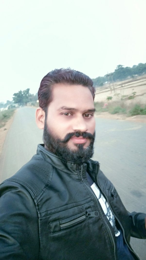 शिक्षक साथी स्वप्रेरणा बनकर दूसरों को टीकाकरण हेतु जागरूक करें