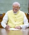 पीएम मोदी को किसानों की चिंता, तीसरे कार्यकाल के पहले दिन किसान सम्मान निधि की फाइल पर किए हस्ताक्षर