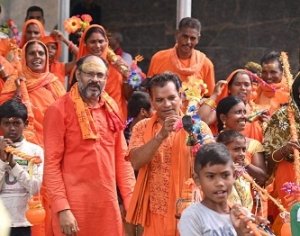 &quot;एक मुठ्ठी दान भगवान शंकर के नाम&quot; से होगा महाप्रसाद वितरण — पाटन से टोलाघाट तक भव्य कांवड़ यात्रा 28 जुलाई को