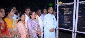 रिसाली में विकास के लिए गृहमंत्री साहू ने बरसते पानी में किया भूमिपूजन