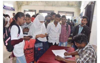 शिक्षित बेरोजगार युवाओं को मिल रहा रोजगार