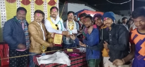 धठुला में रात्रि कालिन  कबड्डी प्रतियोगिता के विजेता गट्टासिली को पुरस्कृत किया गया