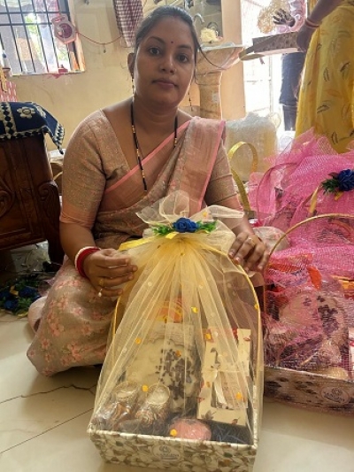 *संगिनी के दिवाली उपहारों की धूम *:बिहान की दीदियों ने तैयार किए संगिनी ब्रांड के आकर्षक गिफ्ट हैम्पर