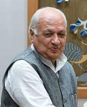 "दो साल तक बिलों को लेकर क्या कर रहे थे..." केरल राज्यपाल को SC से फटकार
