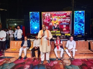 दुर्ग ग्रामीण विधायक ललित चंद्राकर ने मातर महोत्सव और सांस्कृतिक कार्यक्रम में लिया हिस्सा