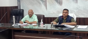 नामांतरण, बंटवारा और ई-कोर्ट के प्रकरणों पर विशेष फोकस करें: कलेक्टर