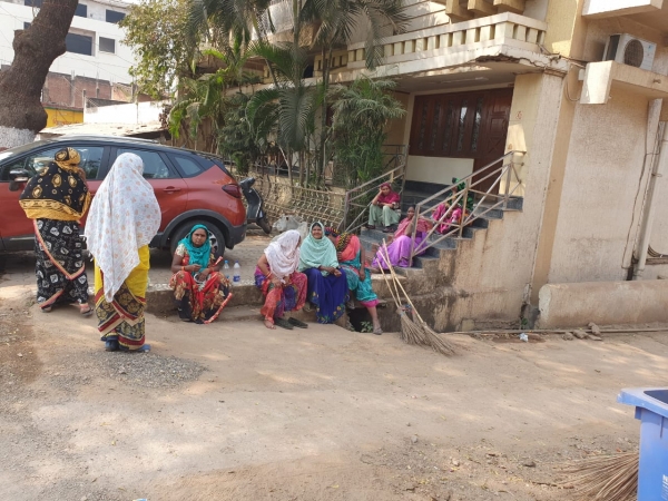 लापरवाह सुपरवाईजर व कामगार को बर्दाश्त नहीं किया जाएगा-आयुक्त