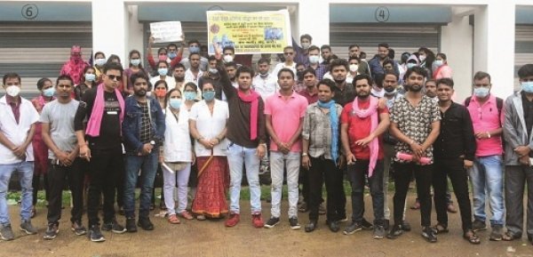 कोरोना कॉल में एसडीआरएफ के अंतर्गत स्वास्थ्य विभाग में भर्ती किए गए स्टाफ नर्सों को एनएचएम के अंतर्गत निरंतर सेवा जारी रखें सरकार : नवीन अग्रवाल