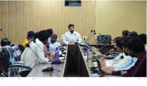 क्रियान्वयन में विलम्ब, ठेकेदारों का कटेगा भुगतान नोटिस के बाद भी लेट लतीफी करने वाले ठेकेदार होगें ब्लैक लिस्ट