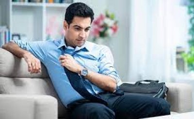 ये 5 आदतें आपके आत्मविश्वास को करती हैं कम, Unconfident नहीं रहना तो इन हैबिट्स को छोड़ दीजिए