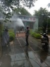 कोरोना के संक्रमण को रोकने अस्पतालों के साथ सामाजिक भवनों को किया जा रहा है सेनेटाइज - भिलाई निगम