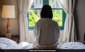 केंद्र सरकार ने हल्के लक्षण वाले कोरोना मरीज़ों के लिए होम आइसोलेशन की गाइडलाइन्स की जारी, इन नियमों का पालन करना जरूरी