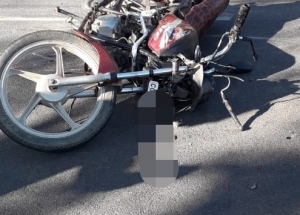 दलदली मोड के पास मोटरबाइक दुर्घटना, दो  की मौत