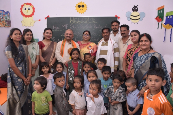 शहर का विश्वास, बच्चों का भविष्य: सांसद संतोष पांडे ने रुद्राक्षम्  को बताया नया सोपान&rdquo; कहा "यहीं से रखी जाएगी भविष्य की नींव