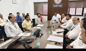 नागरिक सहकारी बैंकों में बढ़ेंगी आधुनिक बैंकिंग सुविधाएं  सहकारिता आयुक्त ने मोबाइल और इंटरनेट बैंकिंग सेवाएं शुरू करने के दिए निर्देश