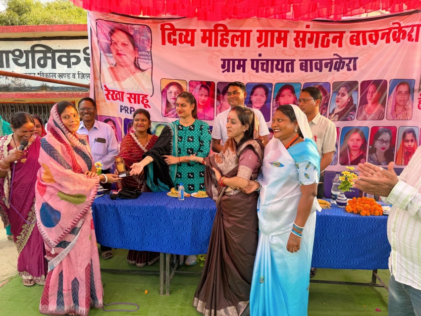 रोजगार से जुड़कर महिलाएं बदल रहीं अपनी पहचान – डॉ. एकता लंगेह*