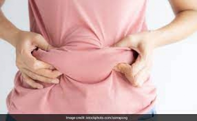 बाहर आ गई तोंद को कम करने का सबसे आसान और असरदार तरीका यहां जानिए