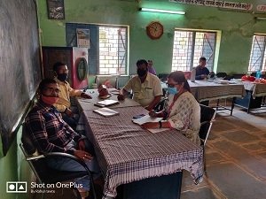 एबीईओ रश्मि सिंग ने किया करमतरा स्कूल का आकस्मिक निरीक्षण