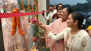 श्री सज्या बुटिक का सीएम मैडम मुक्तेश्वरी बघेल ने किया शुभारंभ महापौर सहित कई गणमान्य नागरिक हुए शामिल