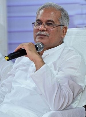 मुख्यमंत्री श्री बघेल 6 अप्रैल को जशपुर और अम्बिकापुर में खद्दी परब (सरहुल) समारोह में होंगे शामिल