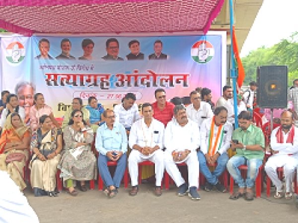 ठेका श्रमिक की तर्ज पर ठेका सैनिक बना रही है मोदी सरकार-देवेंद्र