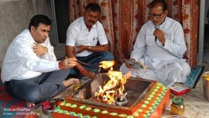 हनुमान जन्मोत्सव:निगम परिसर स्थित माँ दुर्गा मंदिर हवन कार्यक्रम में मेयर हुए शामिल