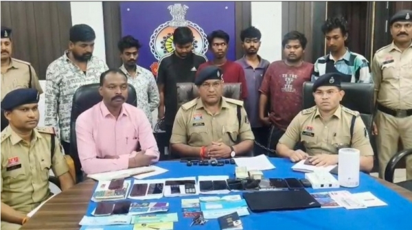 महादेव ऐप कनेक्शन! दुर्ग में ऑनलाइन सट्टा रैकेट का भंडाफोड़, 7 आरोपी गिरफ्तार