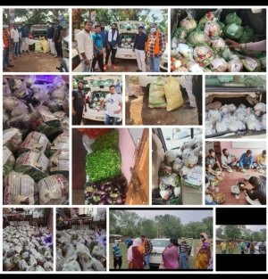 क्या गांव, क्या शहर पहुंच रहे हर डगर जोगी जी की टीम जगदलपुर में लगातार जरुरतमंदो तक पंहुचा रहे सूखा राशन एवं हरी सब्जी - जनता कांग्रेस