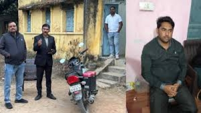 नए साल की पहली बड़ी कार्रवाई: रायगढ़ में एसीबी का ट्रैप, SDM कार्यालय का बाबू  1 लाख रिश्वत लेते रंगे हाथों गिरफ्तार