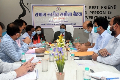 कार्यपालिक मजिस्टे्रट एवं पुलिस अधिकारी समन्वय के साथ कार्य करें - संभागायुक्त महावर