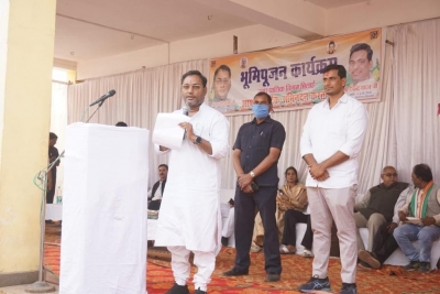 करोड़ों की लागत से घासीदास नगर एवं हाउसिंग बोर्ड में होंगे विकास कार्य, कैबिनेट मंत्री श्री गुरु रूद्र कुमार ने किया भूमिपूजन