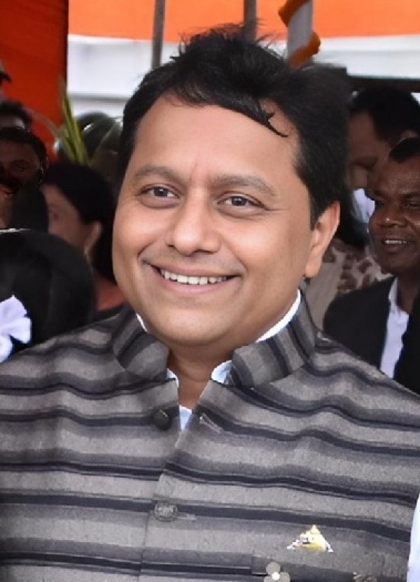 मोर शहर मोर जिम्मेदारी :  अधिकारी उतरेगे मैदान में,आयुक्त ने अधिकारियों व कर्मचारियों को सौपी जिम्मेदारी:
