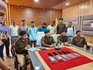 डोंगरगढ़ पुलिस ने 7 लाख की चोरी का किया खुलासा, चोरी के बाद आरोपी गए महाकुंभ