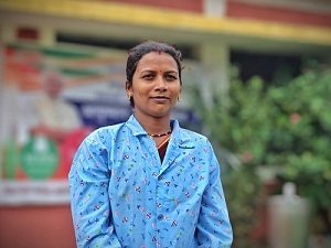 समस्याओं के निराकरण होने पर जनजातीय महिलाओं ने की शिविर की सराहना