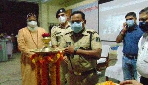 एम.जी.एम. स्कूल में किया गया सायबर अपराध और यातायात जागरूकता प्रशिक्षण का आयोजन