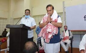 हेमंत बिस्वा सरमा ने असम के मुख्यमंत्री के तौर पर ली शपथ