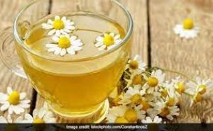 पीरियड्स में क्रैम्प्स और दर्द को चुटकियों में ठीक करती है इस चीज की चाय, अदरक ही नहीं, मिलाएं ये चीज भी