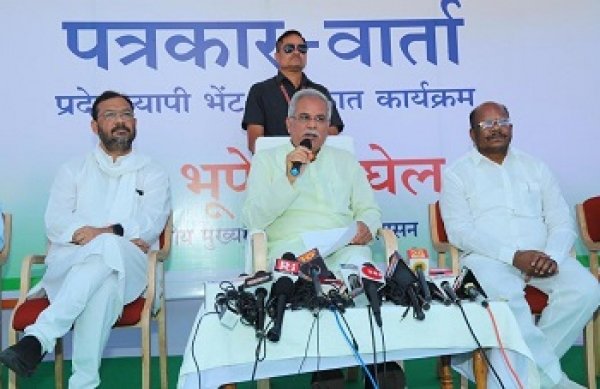 लघु वनोपज के वेल्यू एडिशन से तेजी से बढ़े रोजगार के अवसर - मुख्यमंत्री  बघेल