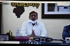 वन मंत्री  अकबर ने किया सोमनी स्थित मॉडल कालेज कोविड-19 हॉस्पिटल का शुभारंभ