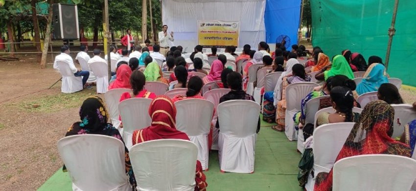 गौठानों के विस्तार के लिए नेवई गौठान में कार्यशाला किया गया आयोजन, आगे बढऩे के लिए जनभागीदारी आवश्यक