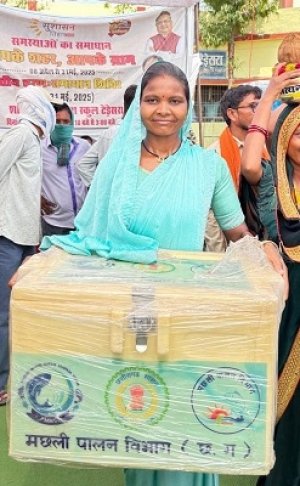 टेड़ेसरा समाधान शिविर मछली पालन करने वाली छत्तीसगढ़ मछुवा सहकारी समिति नवागांव के सदस्यों के लिए रहा खुशियों भरा रहा