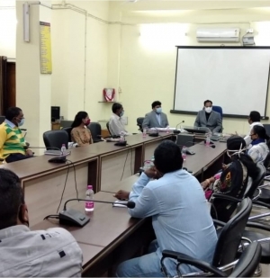 एन.जी.ओ. पीडित  को विधिक सेवा योजनाओं का लाभ प्रदान करने में सहयोग प्रदान कर सकते है - न्यायाधीश राजेश श्रीवास्तव