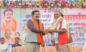 विजय शर्मा का बड़ा संदेश: शिक्षा से पहले संस्कार&hellip; वर्मा समाज को छात्रावास भवन हेतु 30 लाख की सौगात