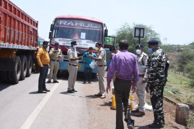 नागपुर से लौटे तो लगा था यात्रा बेहद कठिन होगी किन्तु जिला प्रशासन के श्रमिक सहायता केंद्रों से आसान हुई श्रमिकों की यात्रा