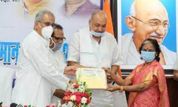 शिक्षक विद्यार्थियों के लिए रोल मॉडल ललित चतुर्वेदी, उप संचालक