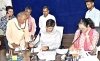 जनदर्शन के प्रकरणों में लापरवाही एवं उदासीनता बर्दाश्त नहीं - कलेक्टर